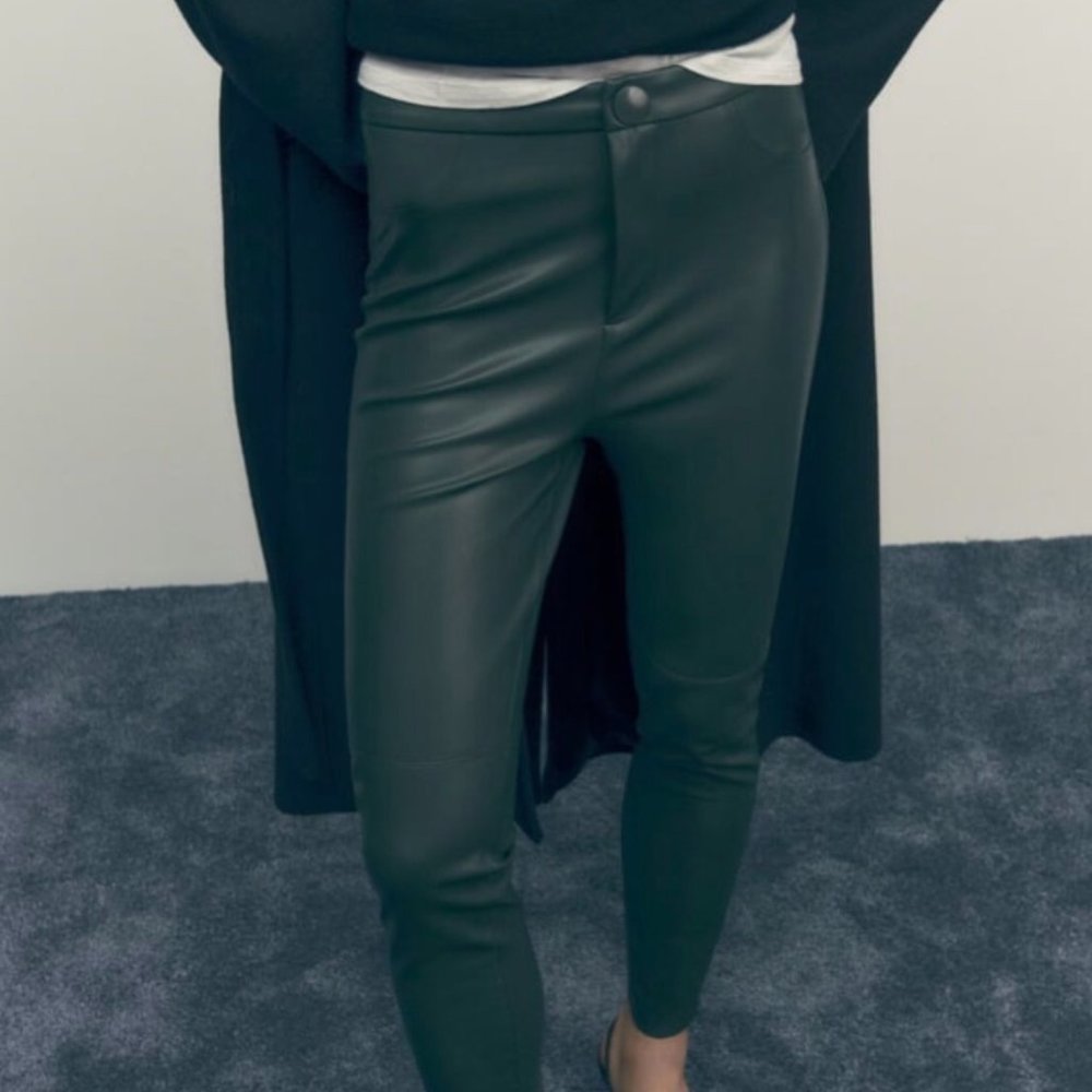 ZARA Women's Faux Leather Skinny Leggings(Dark Green, US M, L, XL/EUR M, L, XL) - Picture 2 of 11